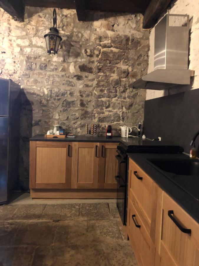 L'Apogee Bed and Breakfast Labeaume Exteriör bild