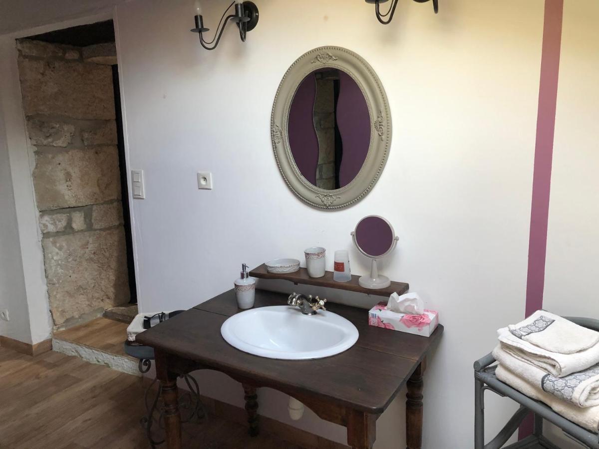 L'Apogee Bed and Breakfast Labeaume Exteriör bild
