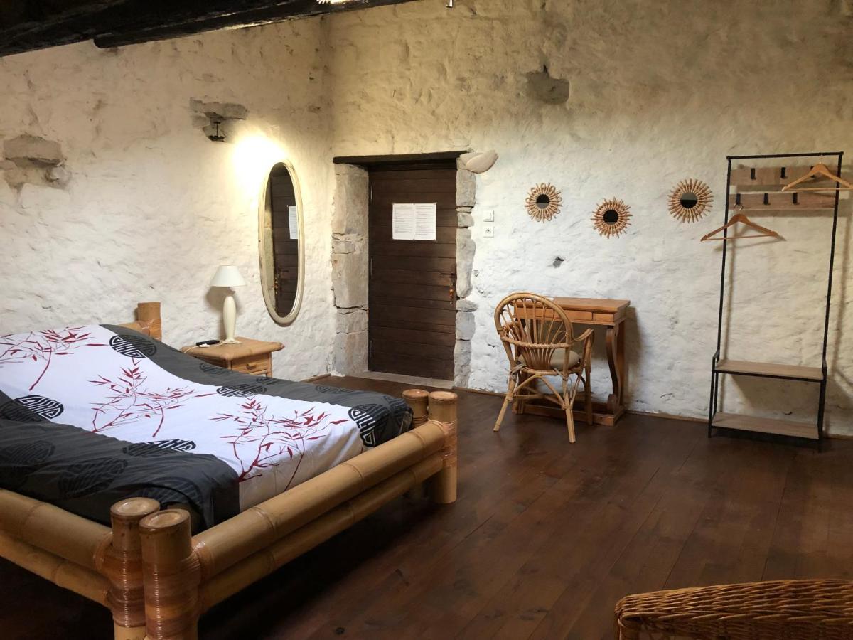 L'Apogee Bed and Breakfast Labeaume Exteriör bild